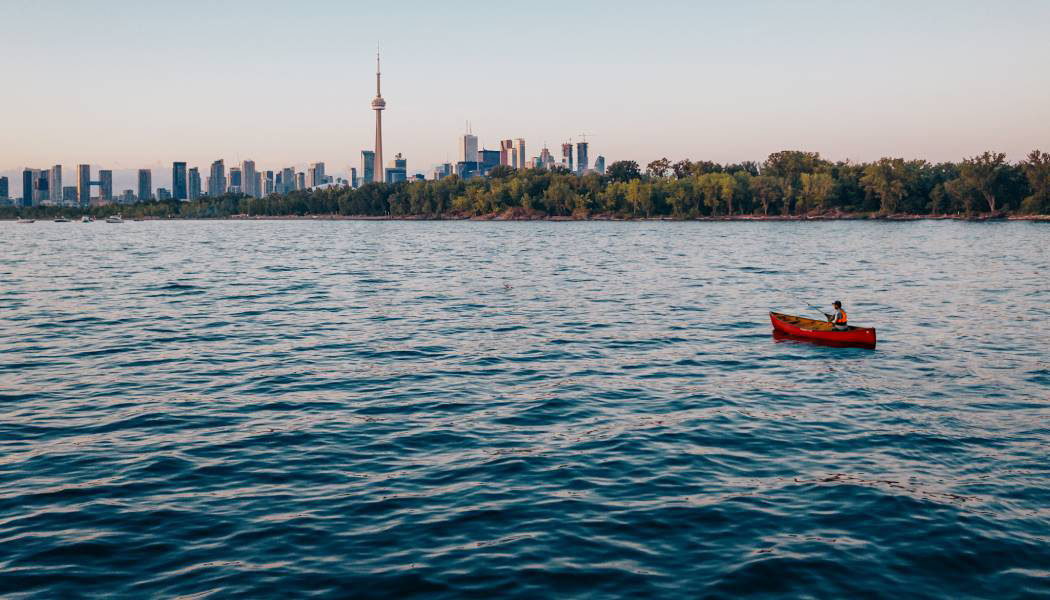 波釣り トロント近郊での釣り | Destination Ontario